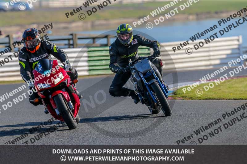 PJM Wedding Photography;enduro digital images;event digital images;eventdigitalimages;mallory park;mallory park photographs;mallory park trackday;mallory park trackday photographs;no limits trackdays;peter wileman photography;racing digital images;trackday digital images;trackday photos